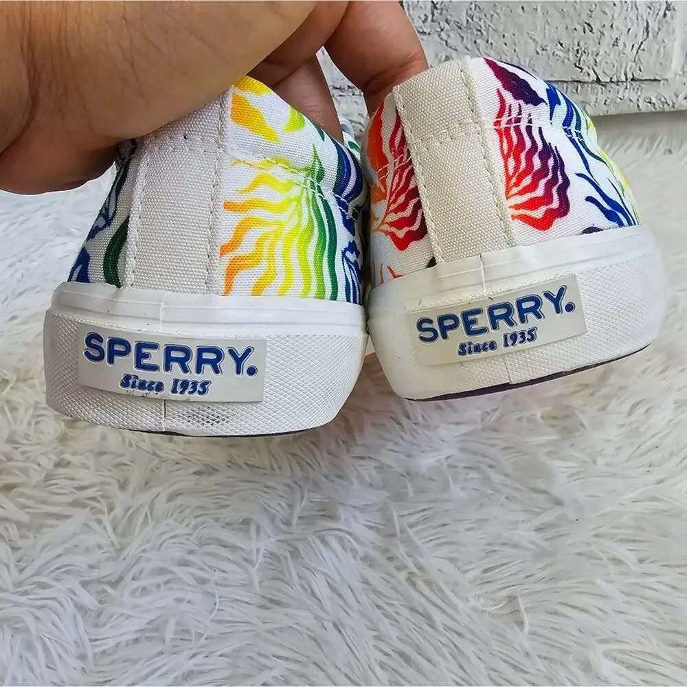 Sperry Rainbow Striper II CVO Pride Shoes NWOT Men's 10